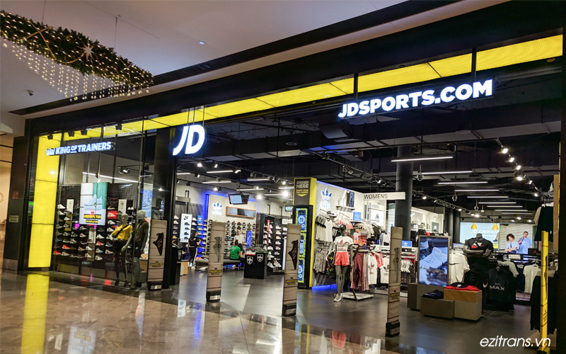 JD Sports là một chuỗi cửa hàng bán lẻ đồ thể thao nổi tiếng tại Vương quốc Anh