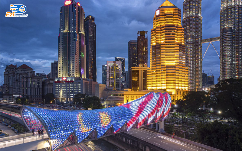 Malaysia là một quốc gia có nền văn hóa đa dạng tại khu vực Đông Nam Á Malaysia là một quốc gia có nền văn hóa đa dạng tại khu vực Đông Nam Á